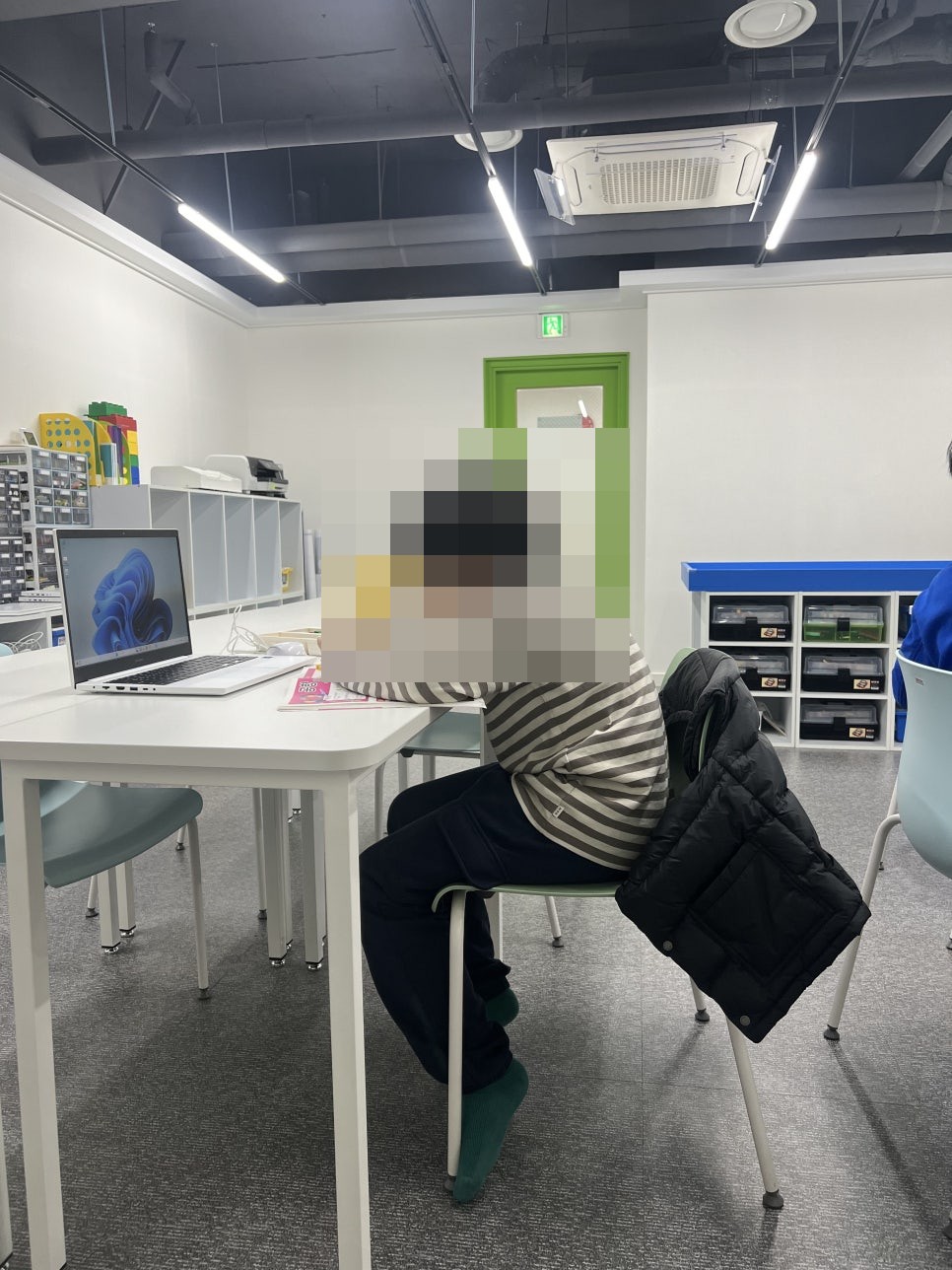 2023년 10월 21일 토요일 2시 30분 :수하물 분류기_1 사진 3