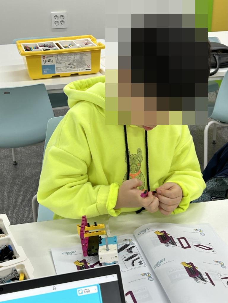 [마곡코딩] 스파이크 프라임 1월 24일 수요일 2시 수업_ 피자배송로봇 사진 6
