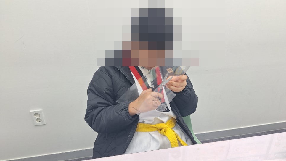 [올타 실험과학 마곡센터] 퀀텀1 4월-3주차 바느질로 만드는 회로 사진 4