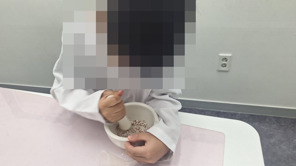 [올타 실험과학 마곡센터] 빅뱅E 9월-2주차 손 안 대고 풍선 불기 사진 6